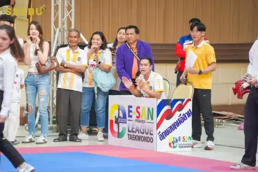 เสื้อพิมพ์ลายเทควันโด