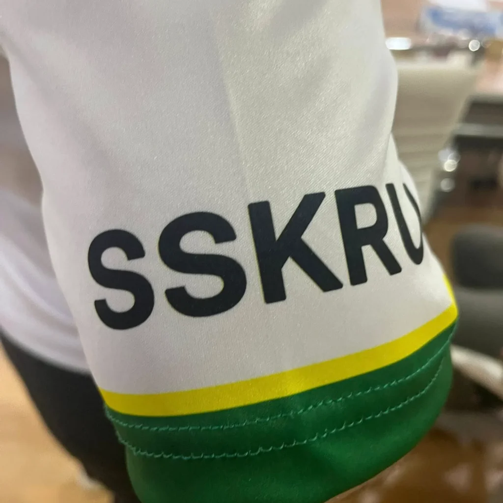 เสื้อพิมพ์ลายพลศึกษาsskru